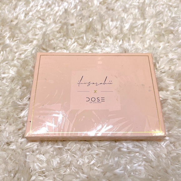 DOSE OF COLORS || Iluvsaraii collab eyeshadow palette - Picture 3 of 5